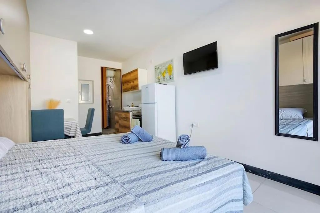 Apartment Studio Penthouse Tax Biex Ta Xbiex